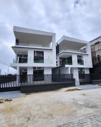 5001f71e-d4e0-4012-a12f-7c78cc888572