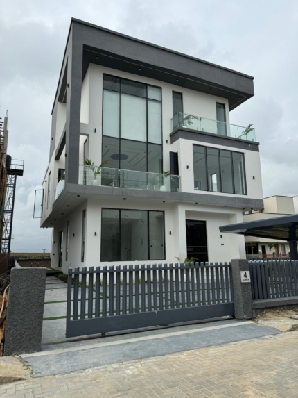 bc18c25d-7a5b-4f70-9b08-780c4f1f4002